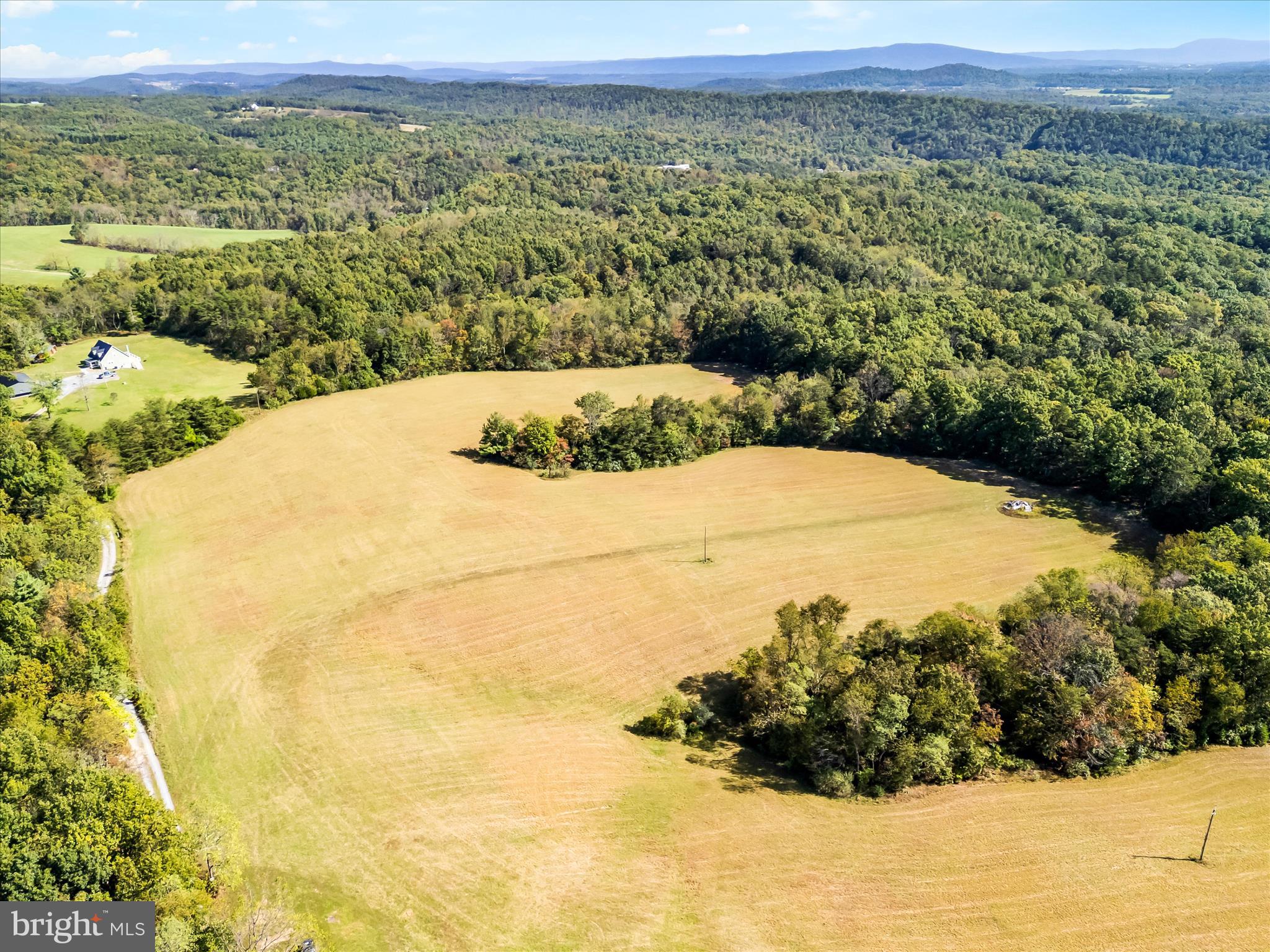 4014 Resley Road Hancock, MD 21750 - Photo 34 of 39 a view of a yard