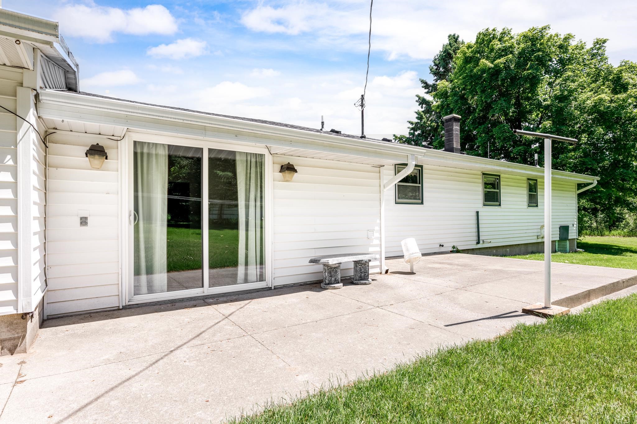 9702 South Cedar Road Cedar, MI 49621 - Photo 9 of 42 1901404-8.JPG