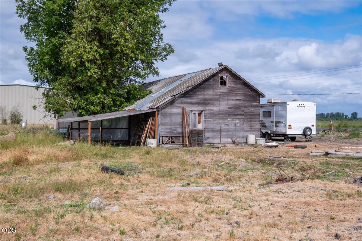 Undisclosed Address Jefferson, OR 97352 - Photo 12 of 36