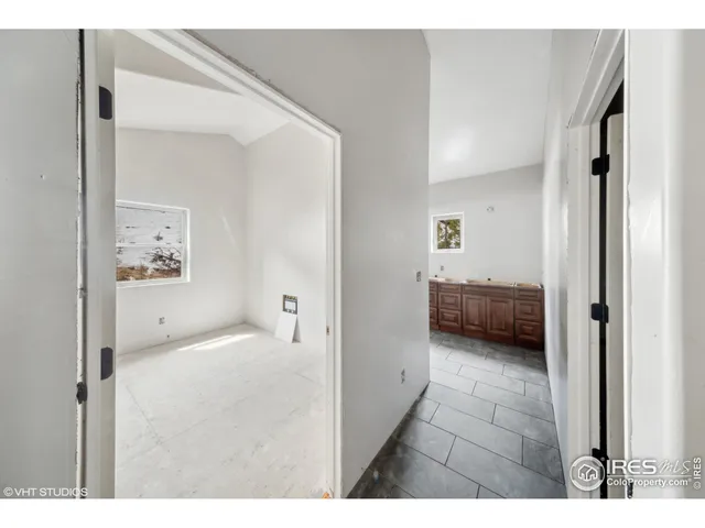 a en suite bathroom with a toilet