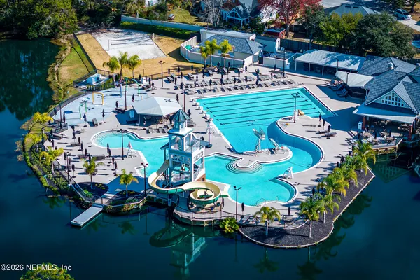 $320,000 | 2045 Secret Garden Lane, Unit 605, Fleming Island, FL 32003