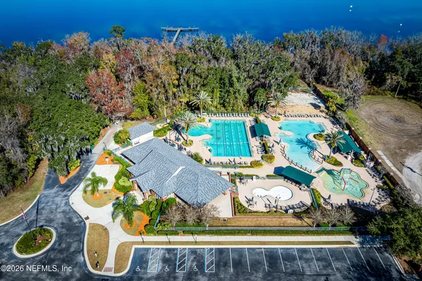 $320,000 | 2045 Secret Garden Lane, Unit 605, Fleming Island, FL 32003