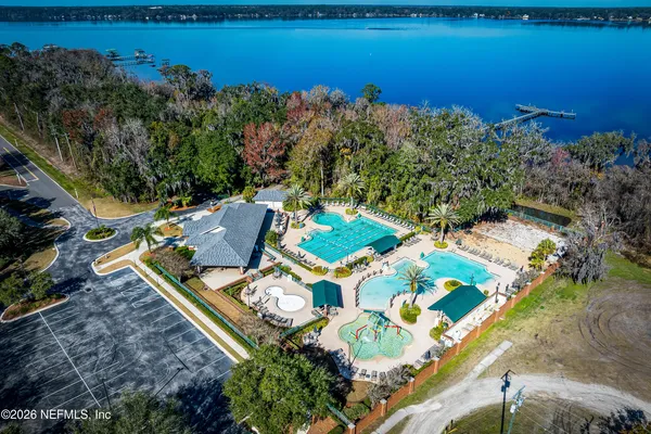 $320,000 | 2045 Secret Garden Lane, Unit 605, Fleming Island, FL 32003