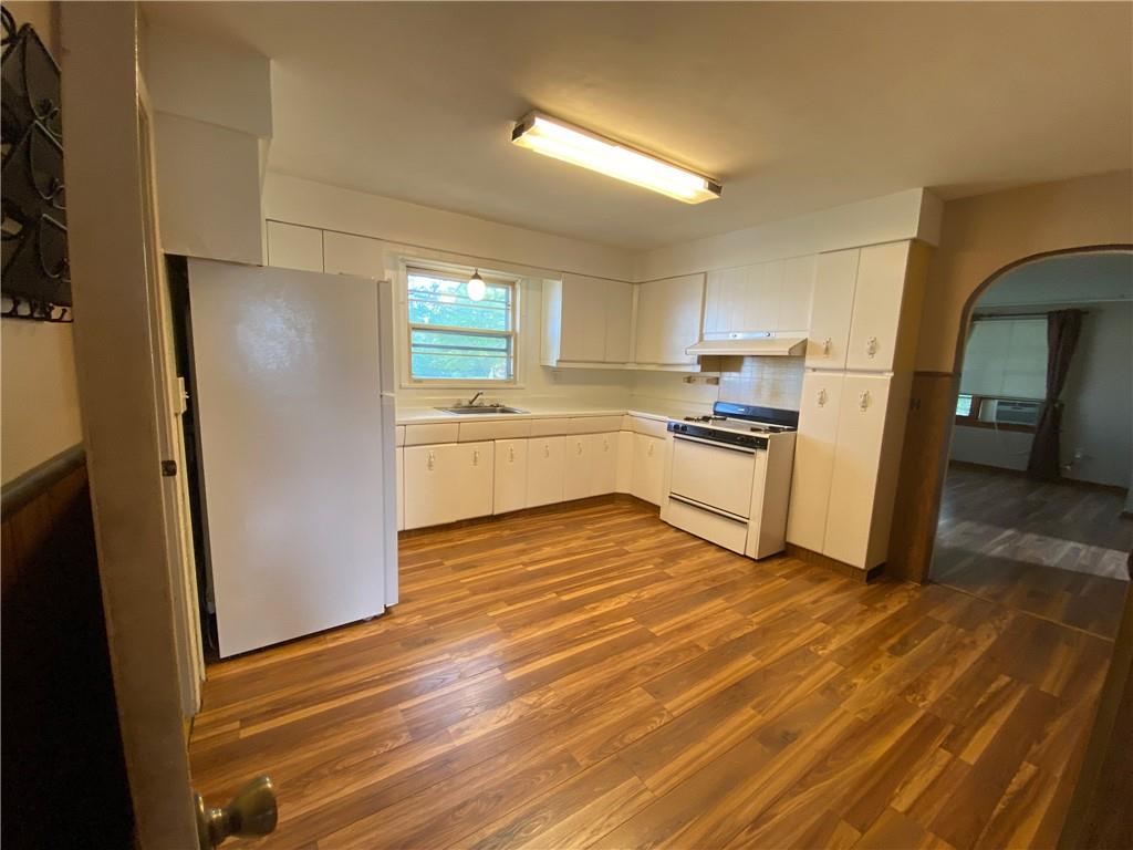 2718 Sterrettania Road Erie, PA 16506 - Photo 7 of 22