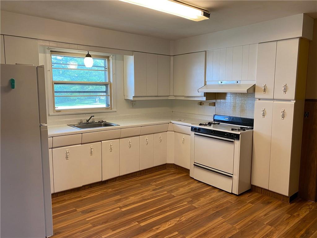 2718 Sterrettania Road Erie, PA 16506 - Photo 10 of 22