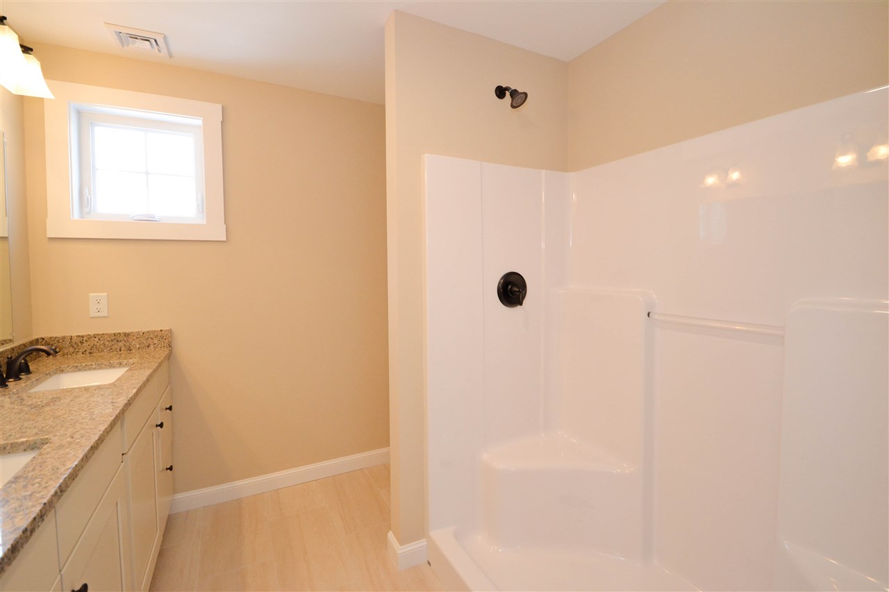 19 Kelsey Road, Unit 43 Lee, NH 03861 - Photo 20 of 38