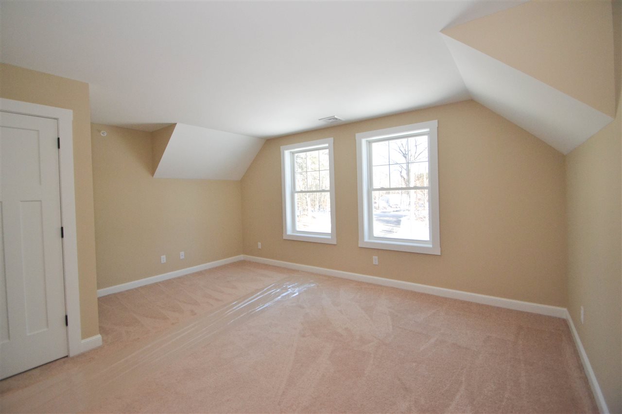 19 Kelsey Road, Unit 43 Lee, NH 03861 - Photo 21 of 38
