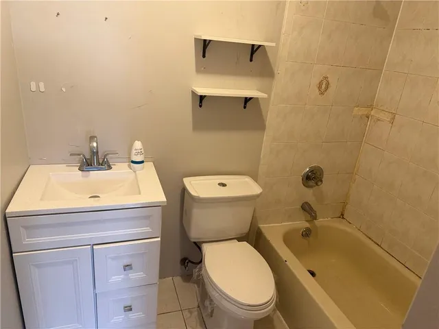 $858,000 | 759 Drew Street | City Line