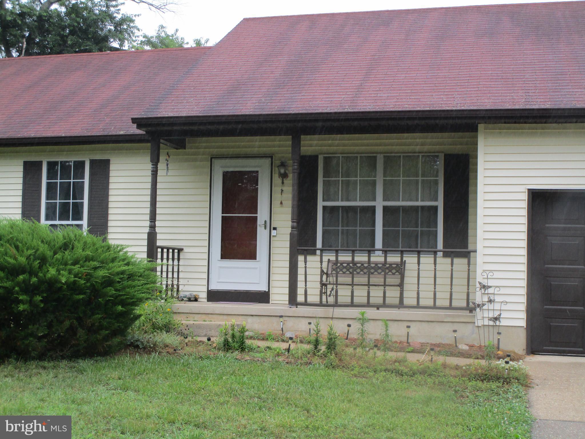 181 Evergreen Road Magnolia, DE 19962 - Photo 3 of 40 Covered Porch