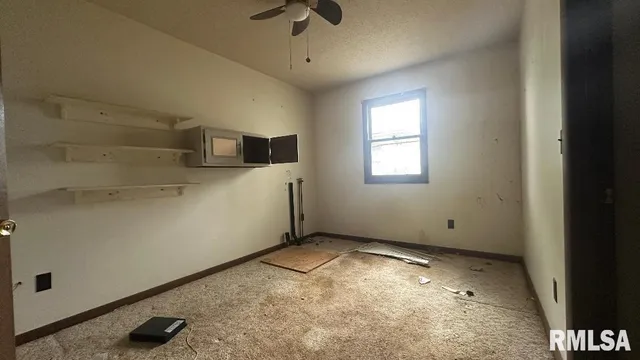 $65,000 | 113 North Adams Street, Clayton, IL 62324