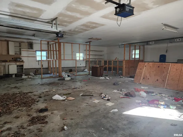 $65,000 | 113 North Adams Street, Clayton, IL 62324