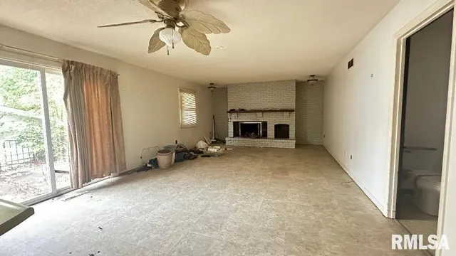 $65,000 | 113 North Adams Street, Clayton, IL 62324