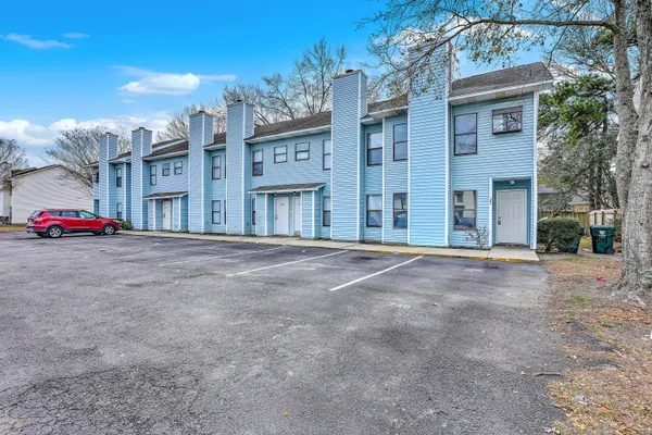 $200,000 | 245 Pineshadow Drive, Goose Creek, SC 29445