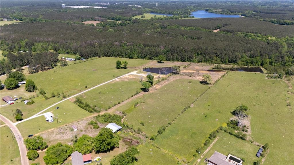 1230 Hooper Road Pineville, LA 71360 - Photo 5 of 8 Gallery Image 5