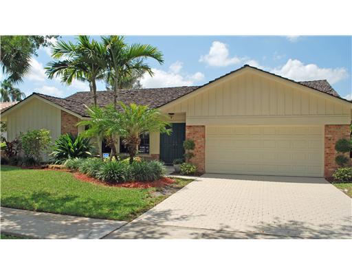 3925 Northwest 25th Way Boca Raton, FL 33434 - Photo 1 of 16 Primary Photo