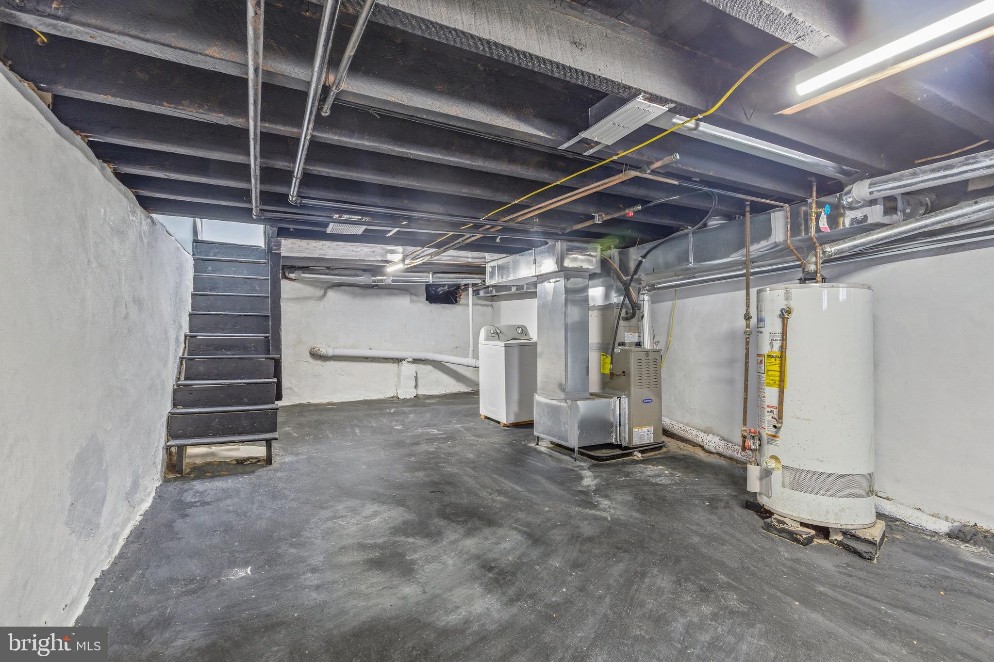 625 Cantrell Street Philadelphia, PA 19148 - Photo 11 of 15 a view of empty room