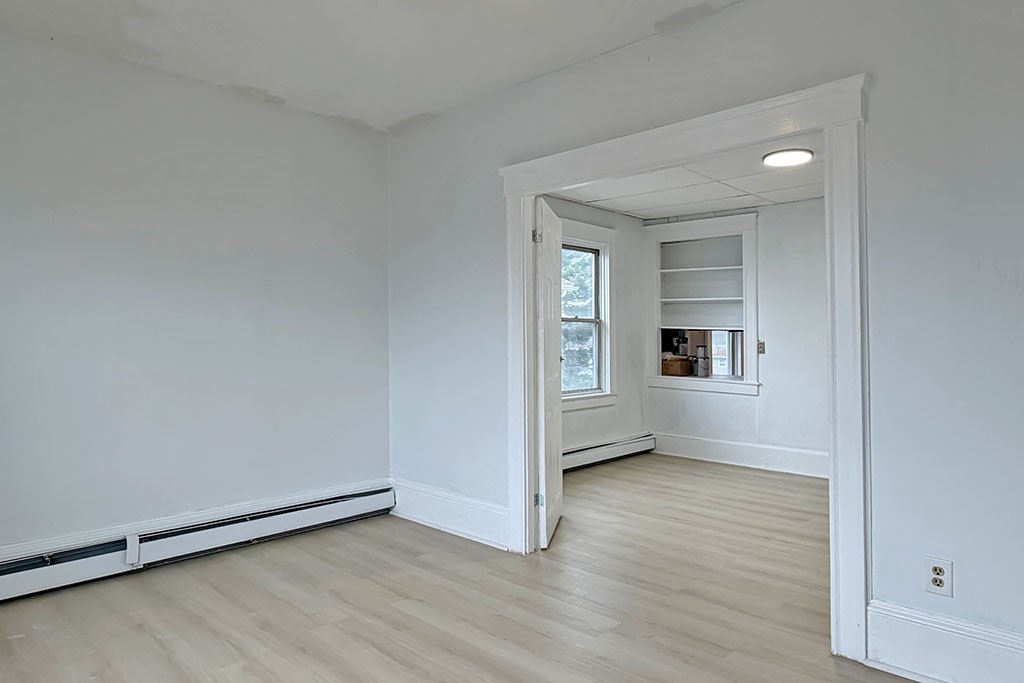 187 Sisson Street Pawtucket, RI 02860 - Photo 19 of 48 3rd Floor