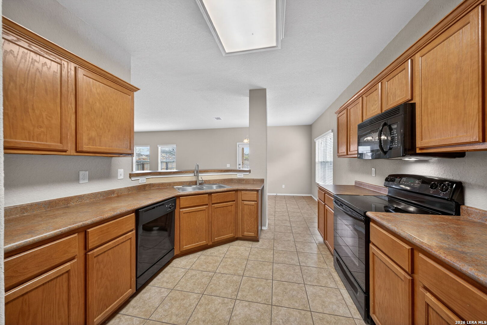 5706 Sendero Spring San Antonio, TX 78251 - Photo 6 of 21