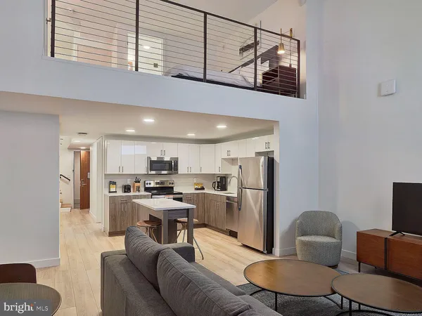 $1,500 | 130 South Juniper Street, Unit 517, Philadelphia, PA 19107
