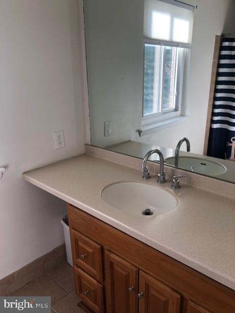 116 Van Buren Road, Unit 12 Voorhees, NJ 08043 - Photo 13 of 18 Master Bath