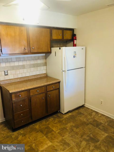 116 Van Buren Road, Unit 12 Voorhees, NJ 08043 - Photo 4 of 18 Kitchen