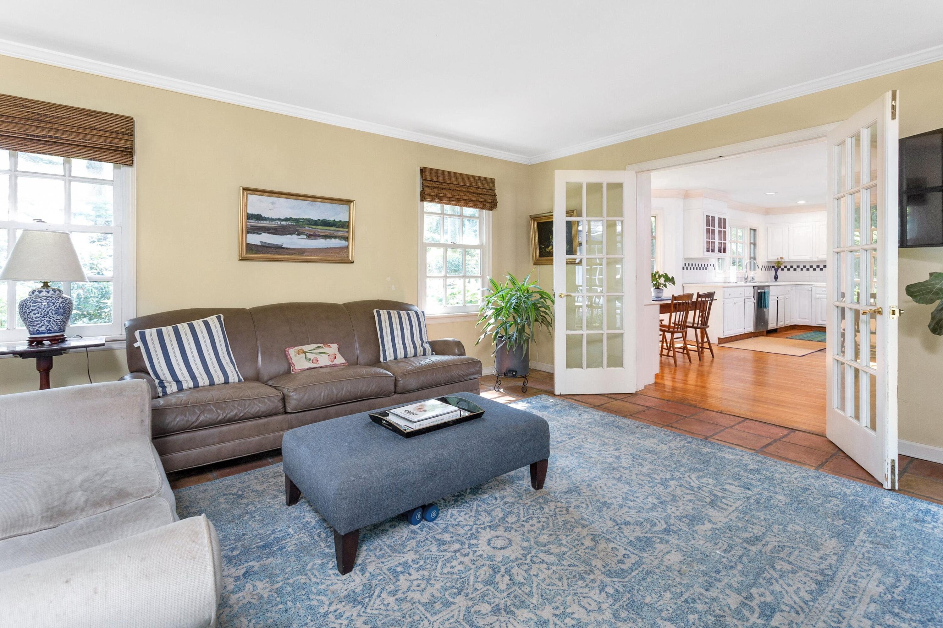 21 Leeuwarden Road Darien, CT 06820 - Photo 17 of 38 170522286-17