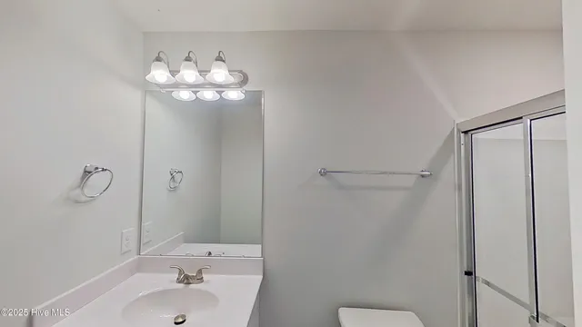 $1,900 | 464 Maides Avenue, Wilmington, NC 28405