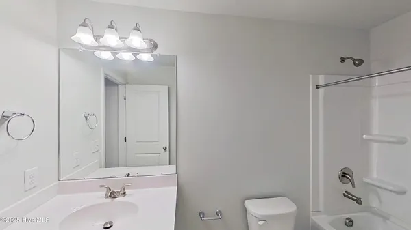 $1,850 | 464 Maides Avenue, Wilmington, NC 28405