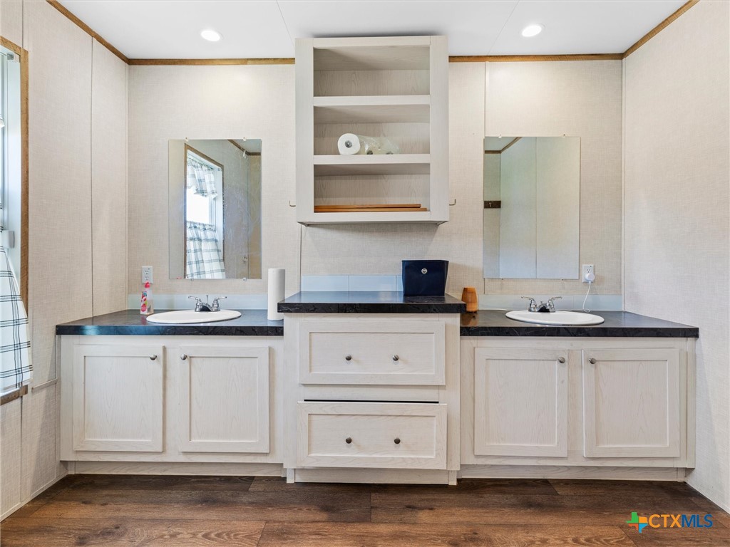 3925 Linne Road Seguin, TX 78155 - Photo 28 of 41 Gallery Image 28