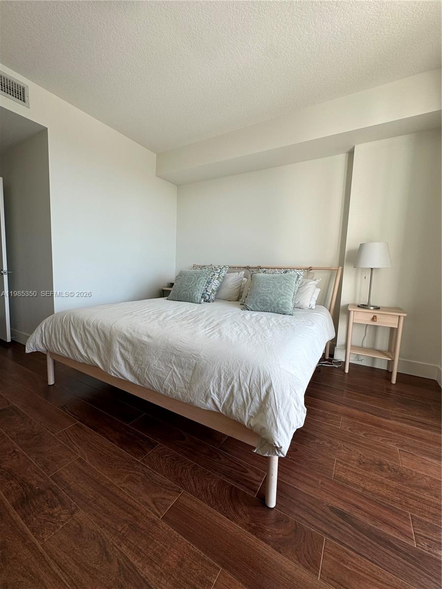 79 Southwest 12th Street, Unit 1502S Miami, FL 33130 - Photo 9 of 16