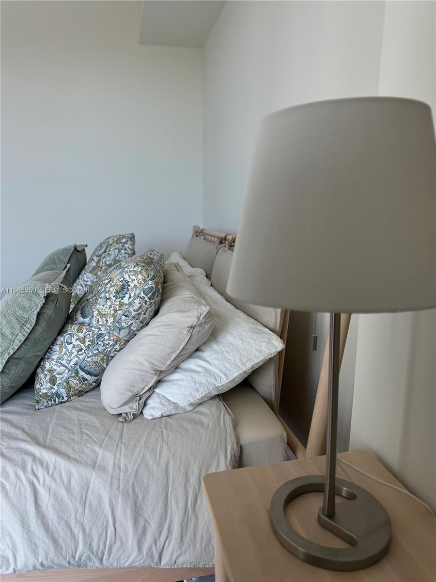 79 Southwest 12th Street, Unit 1502S Miami, FL 33130 - Photo 10 of 16