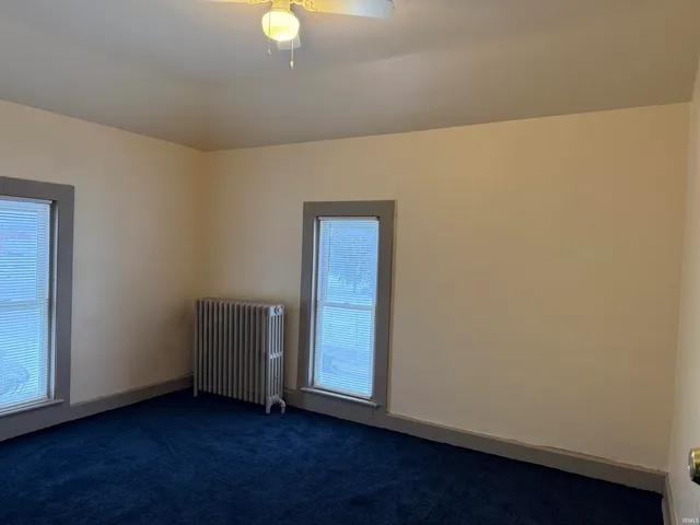 $229,500 | 927 South Main Street, Kendallville, IN 46755