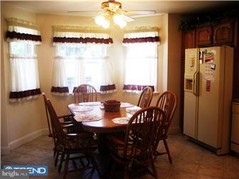 619 Rhawn Street Philadelphia, PA 19111 - Photo 5 of 12 Kitchen
