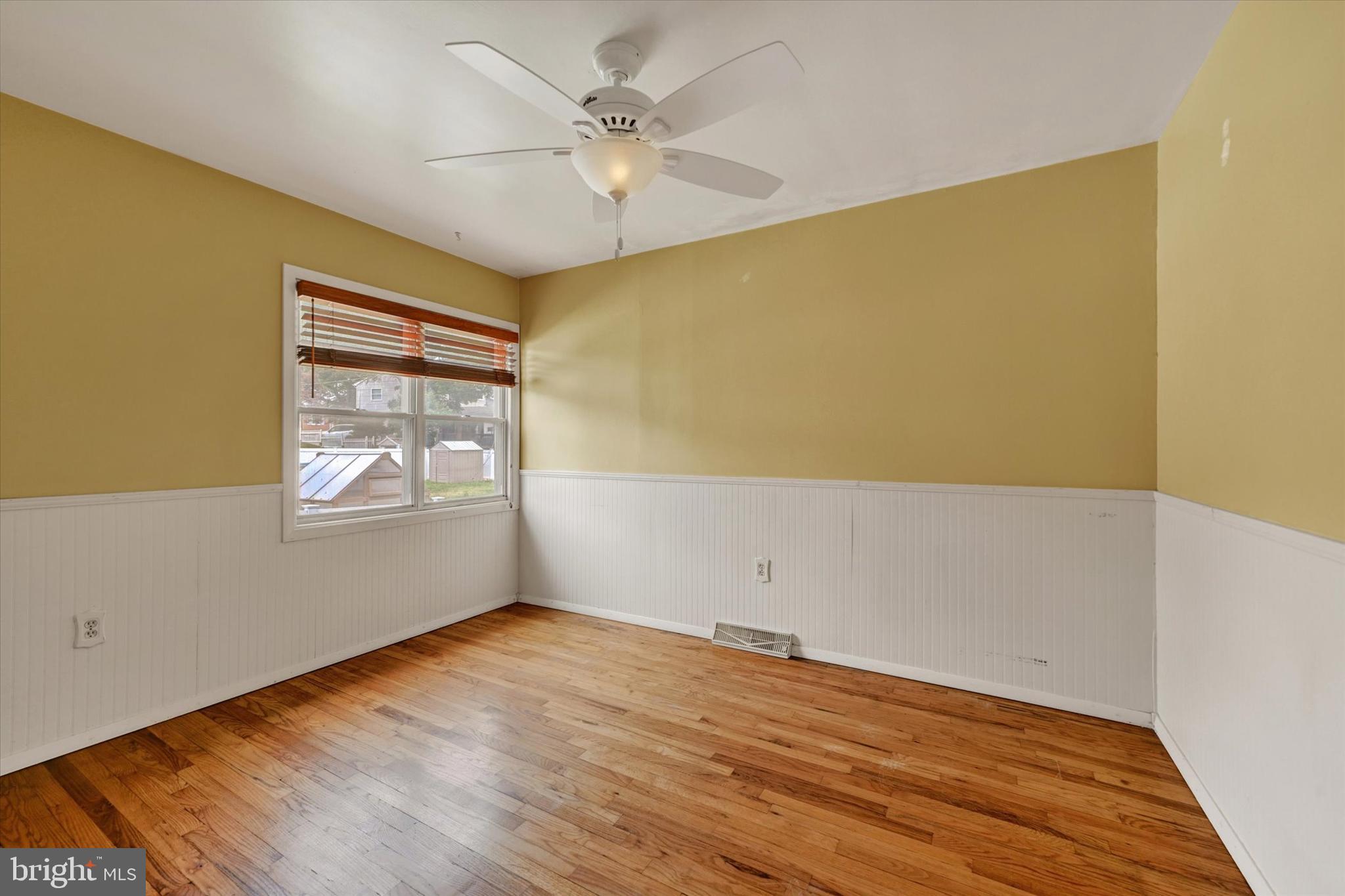 306 Regency Circle Linthicum Heights, MD 21090 - Photo 28 of 73 Comfortable owner’s bedroom retreat.