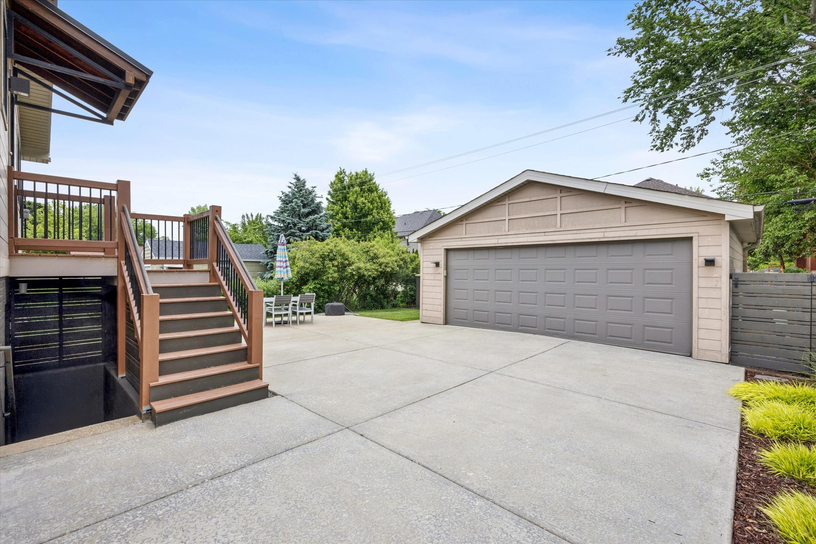 687 Spring Road Elmhurst, IL 60126 - Photo 27 of 31