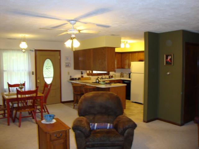 1670 Hinson Road Martinsville, IN 46151 - Photo 3 of 11 Gallery Image 3