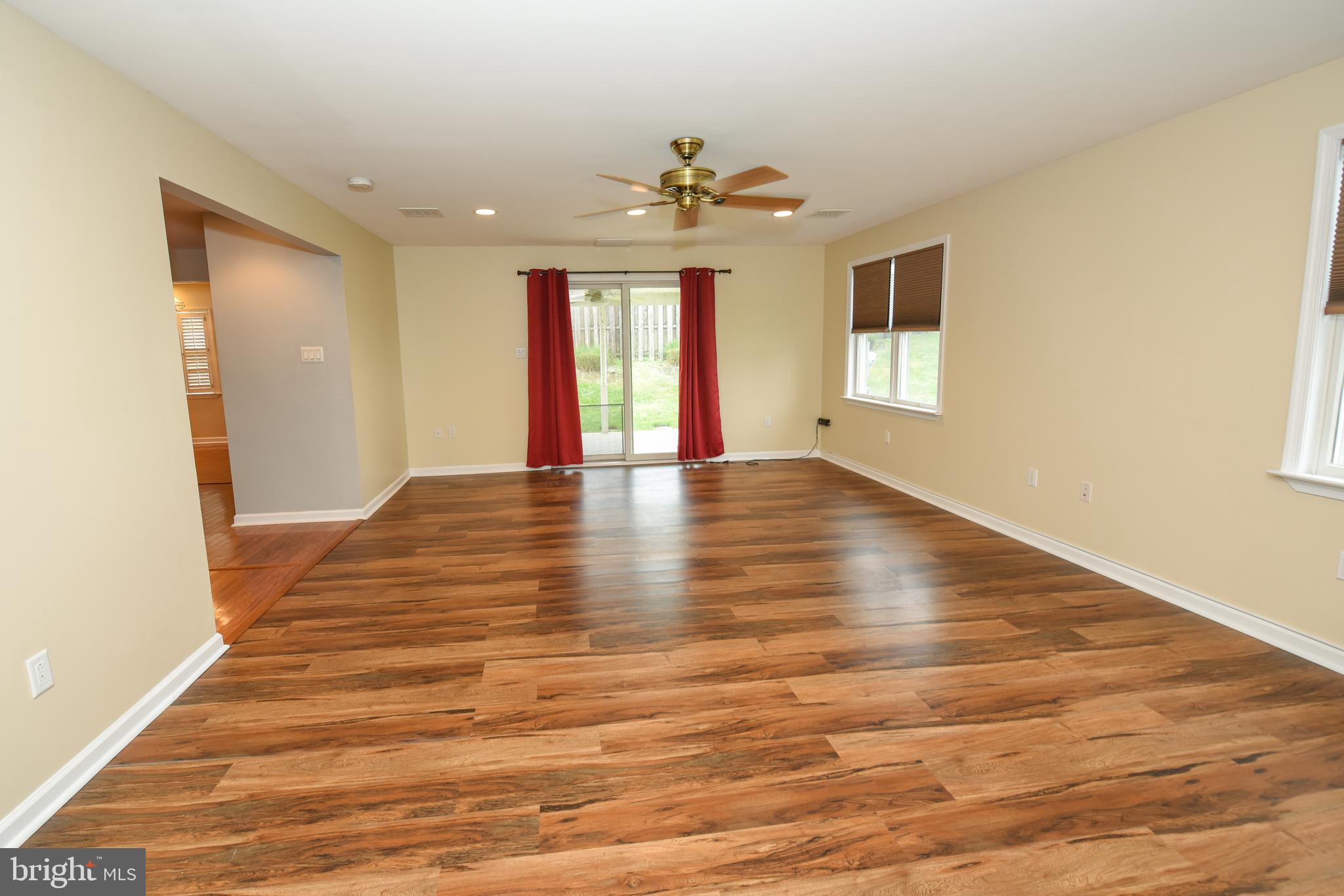 43 Calicobush Road Levittown, PA 19057 - Photo 12 of 24