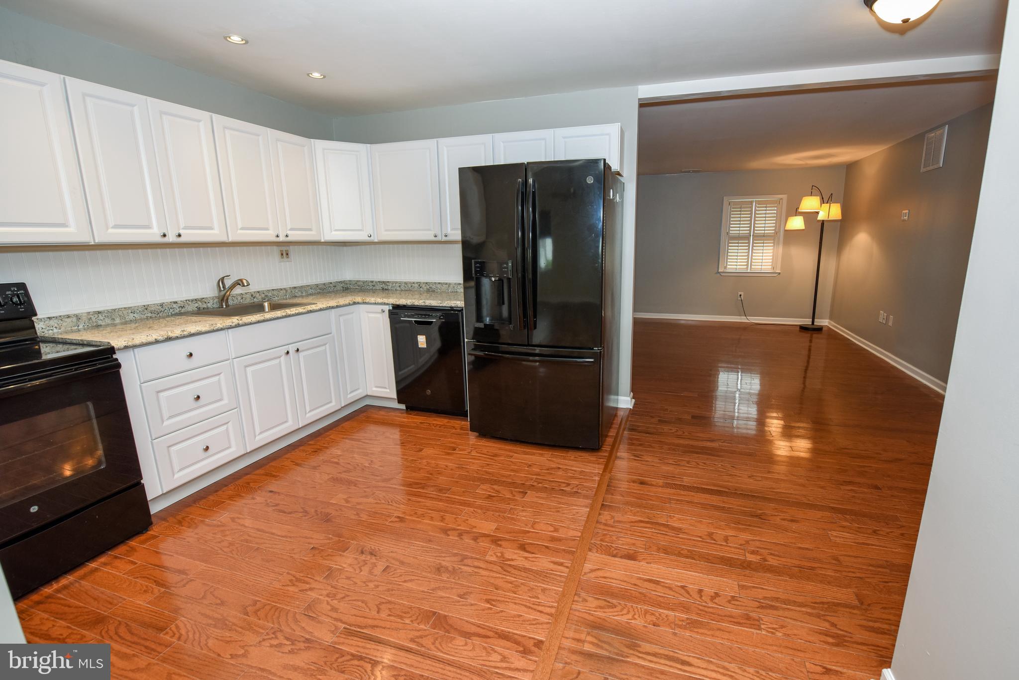 43 Calicobush Road Levittown, PA 19057 - Photo 13 of 24