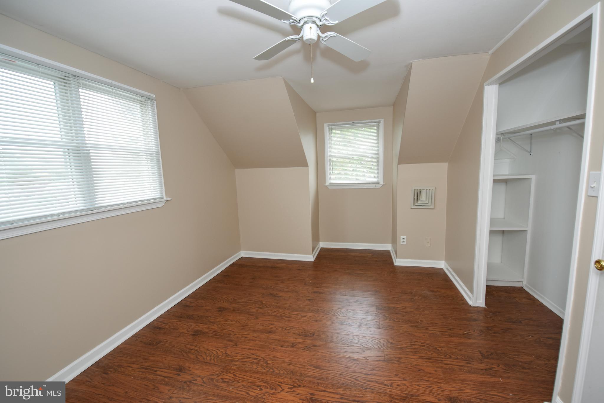 43 Calicobush Road Levittown, PA 19057 - Photo 21 of 24