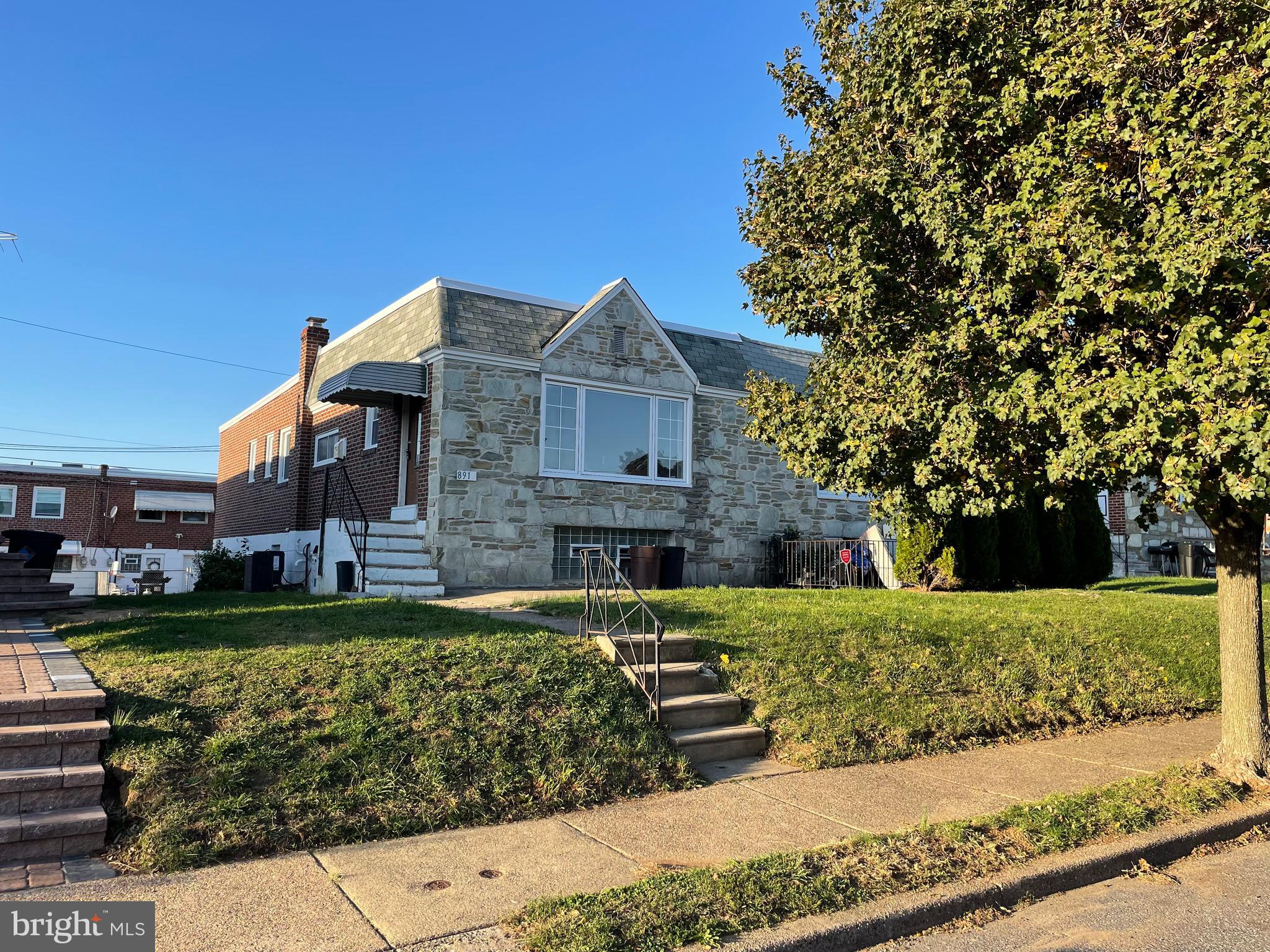 8912 Blue Grass Road Philadelphia, PA 19152 - Photo 1 of 18 Gallery Image 1