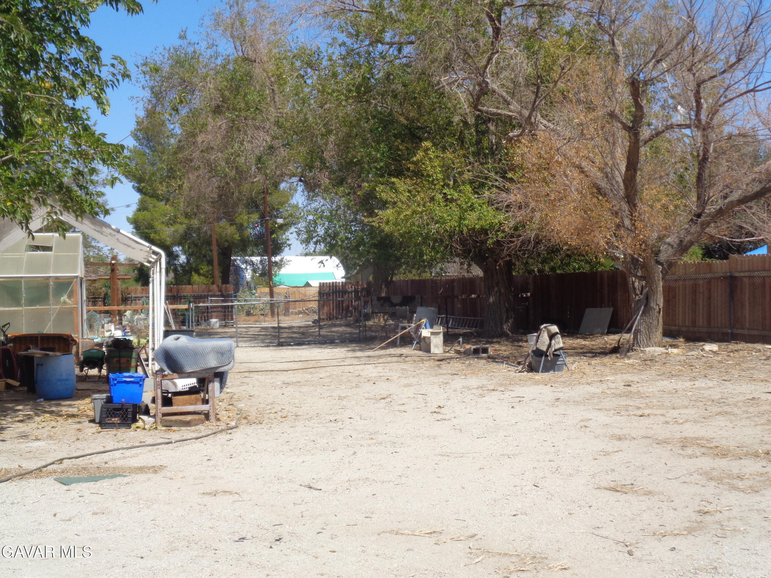 9728 Aveune S10 Street East Littlerock, CA 93543 - Photo 37 of 45 DSC03345