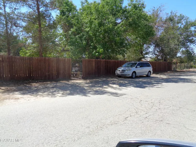 $535,000 | 9728 Aveune S10 Street East, Littlerock, CA 93543