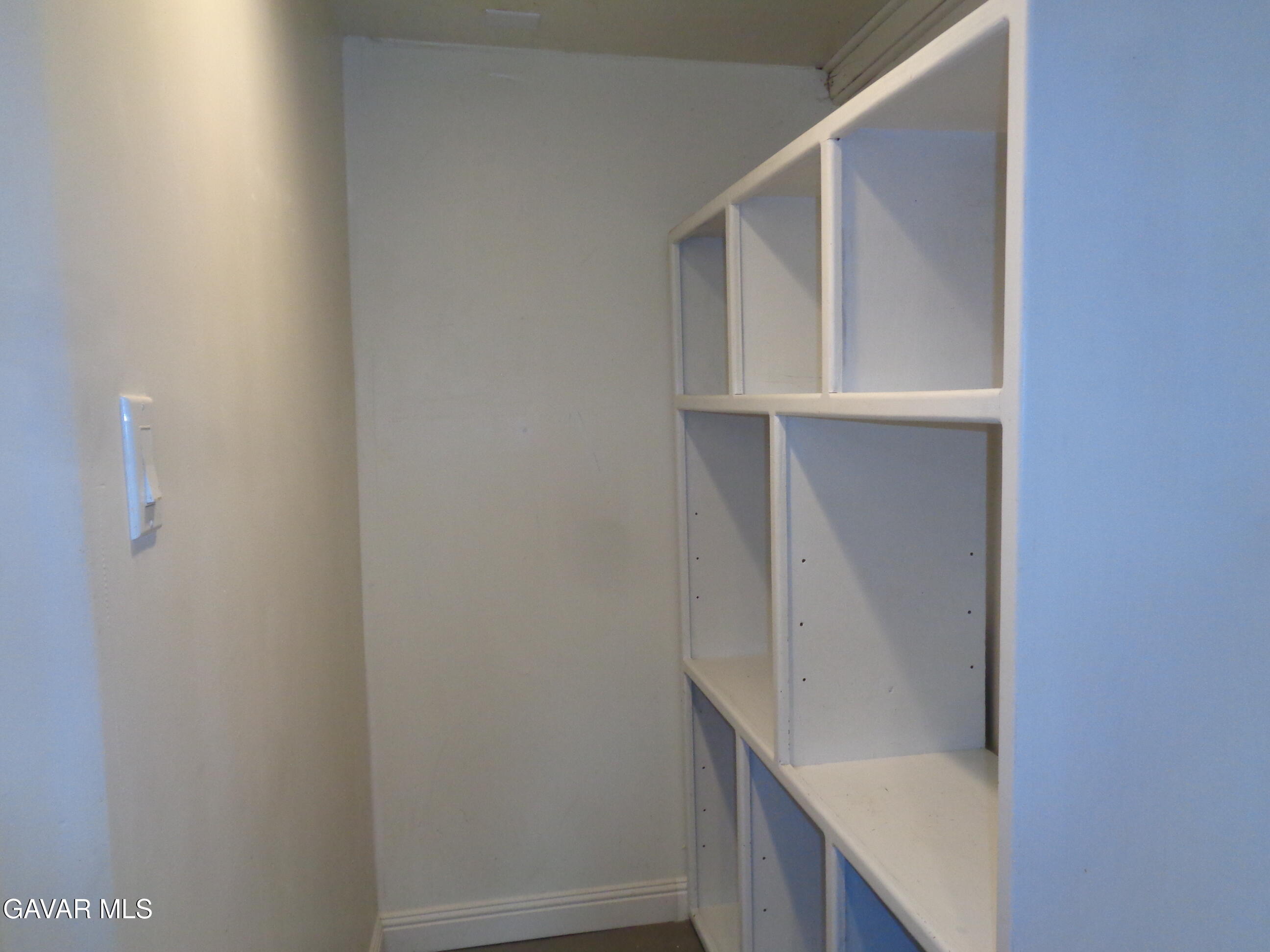 9728 Aveune S10 Street East Littlerock, CA 93543 - Photo 41 of 45 a view of cabinets