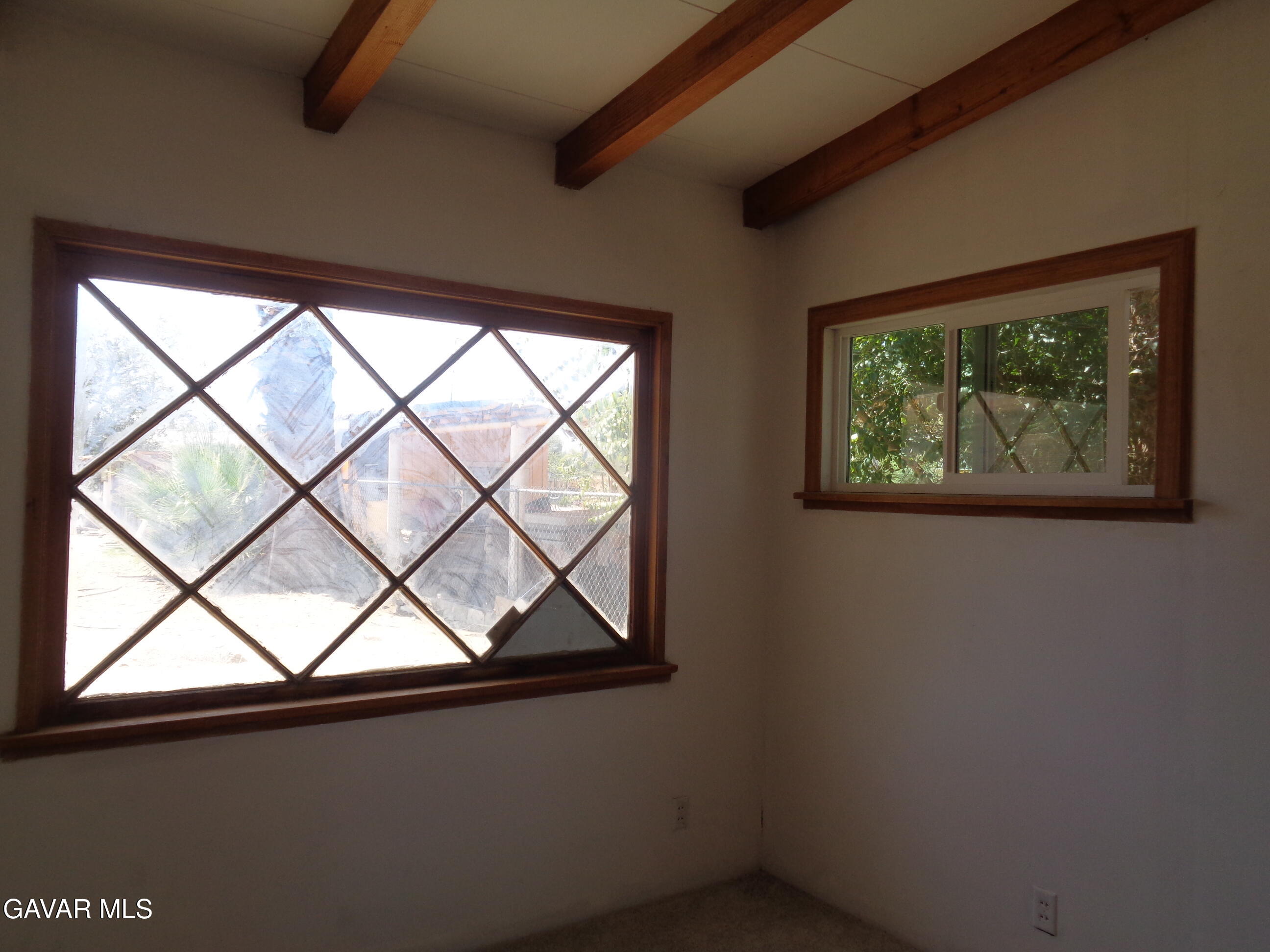 9728 Aveune S10 Street East Littlerock, CA 93543 - Photo 10 of 45 view of window