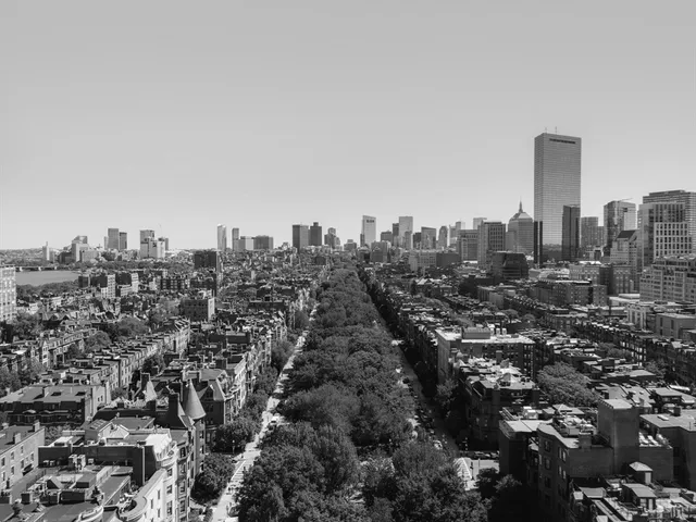 $5,199,000 | 18 Hereford Street, Boston, MA 02115