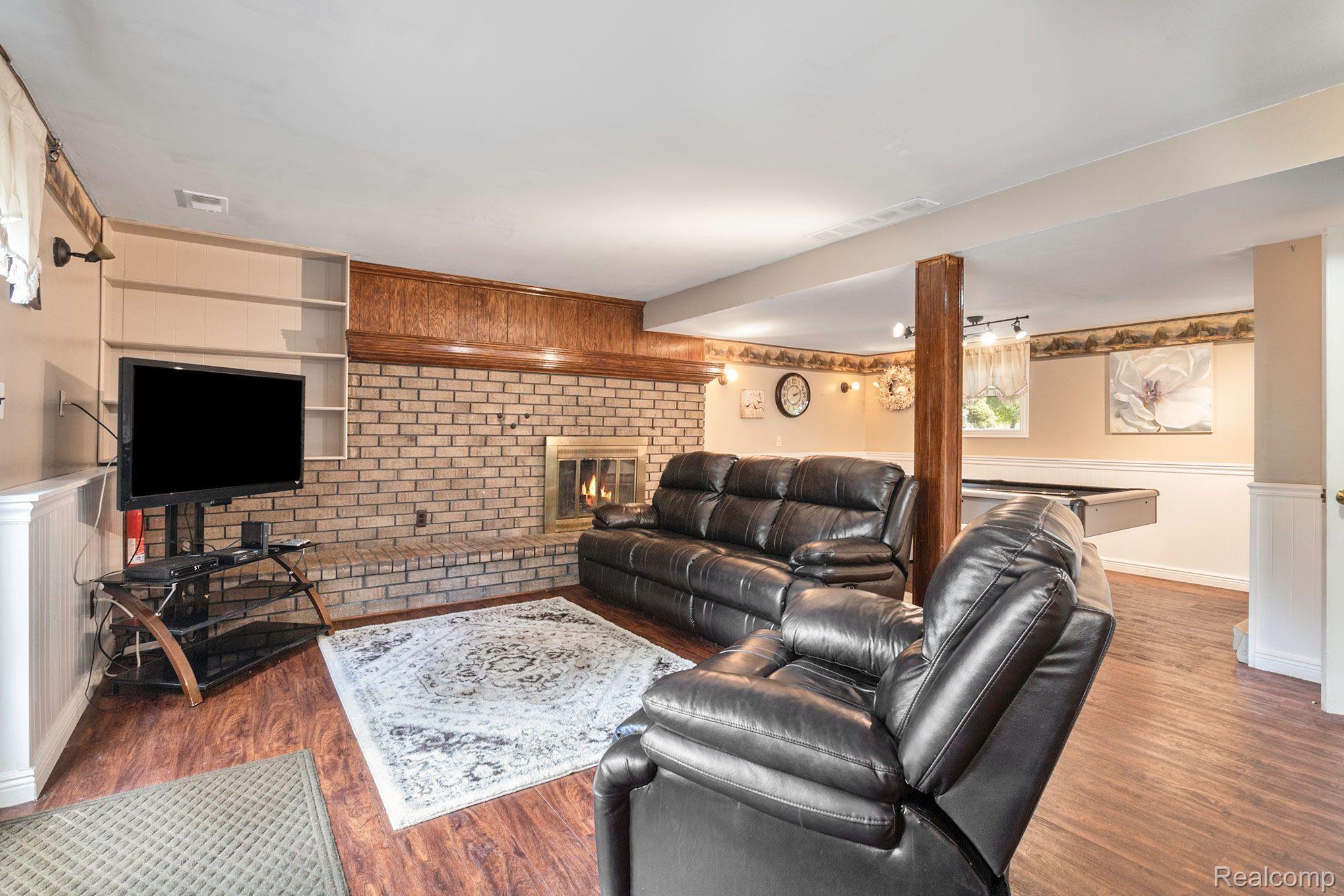 3630 Jewell Road Howell, MI 48843 - Photo 8 of 23 Gallery Image 8