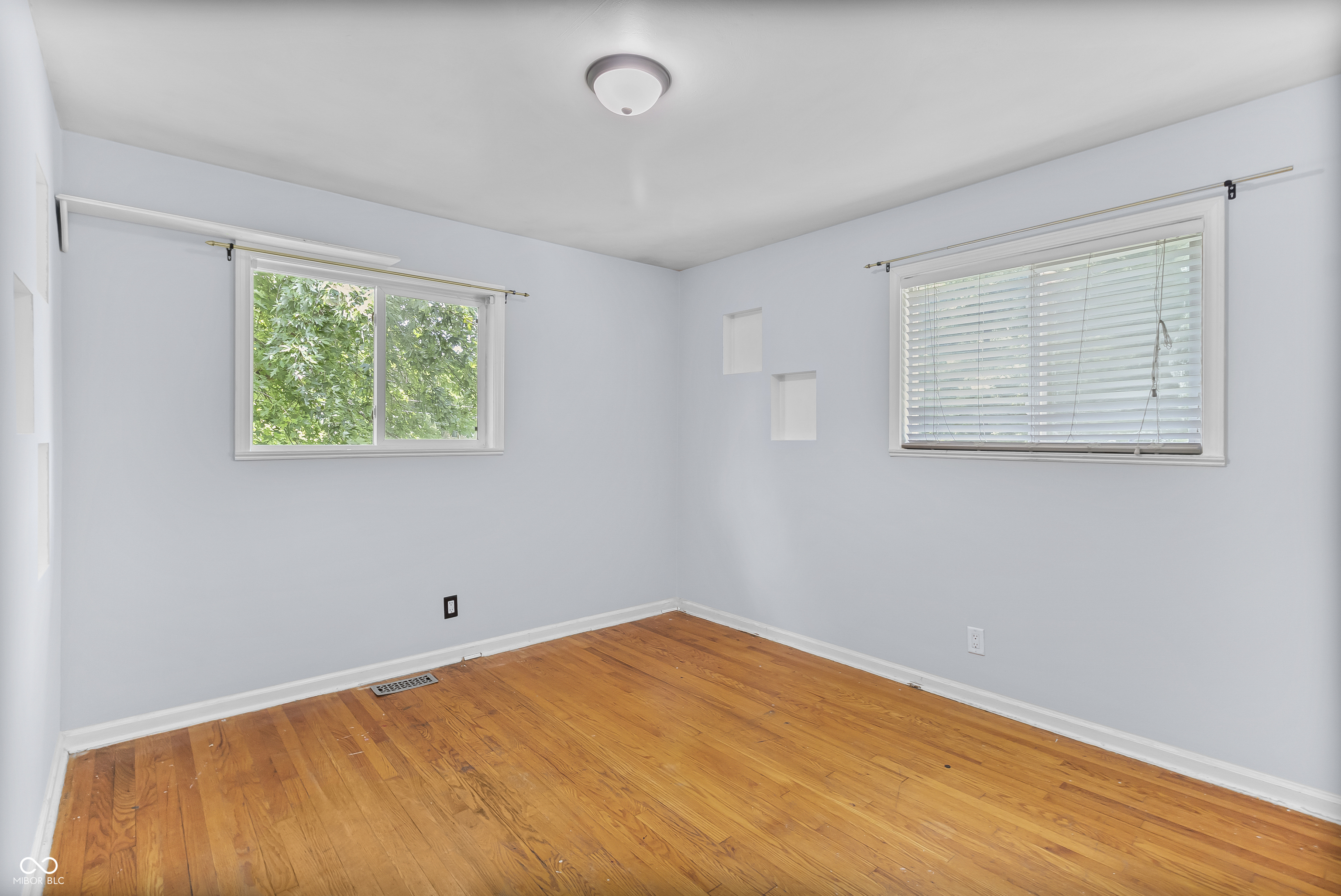 6810 Thompson Road Indianapolis, IN 46241 - Photo 41 of 51 Gallery Image 41