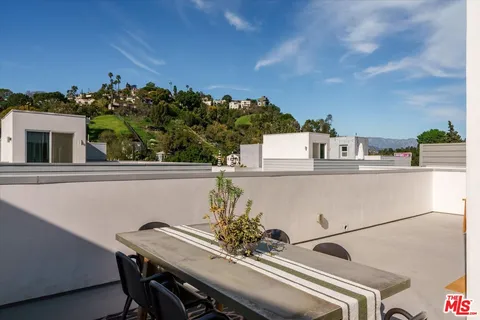 $1,499,000 | 1925 Griffith Park Boulevard, Los Angeles, CA 90039