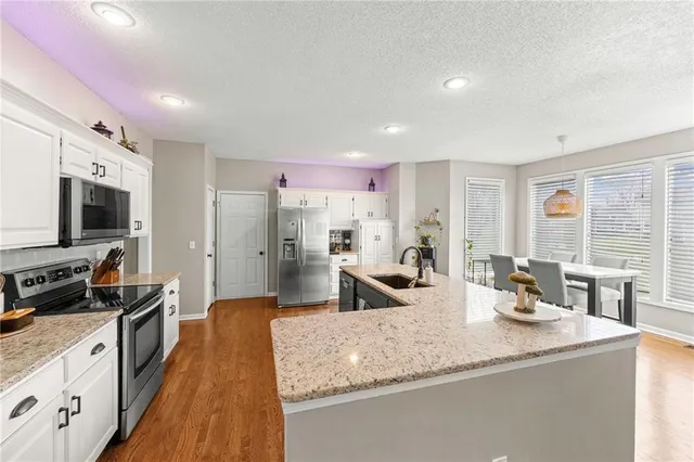 $550,000 | 15826 Maple Street, Overland Park, KS 66223