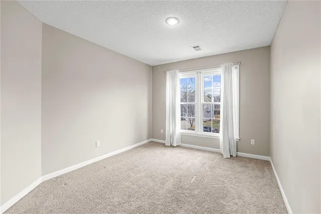 $550,000 | 15826 Maple Street, Overland Park, KS 66223